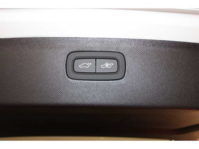 Volvo XC90 – Bild 14
