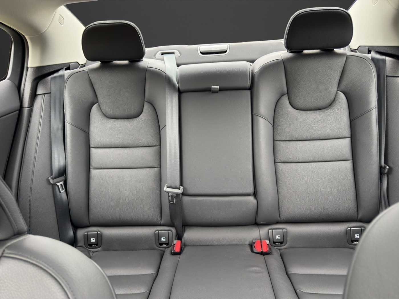 Volvo S60 – Bild 11