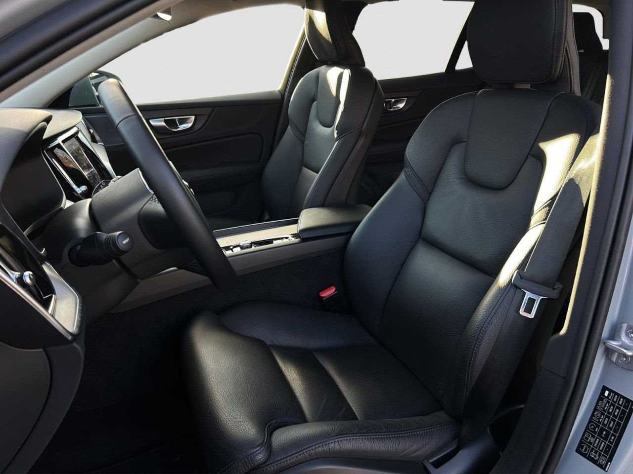Volvo V60 Cross Country – Bild 13