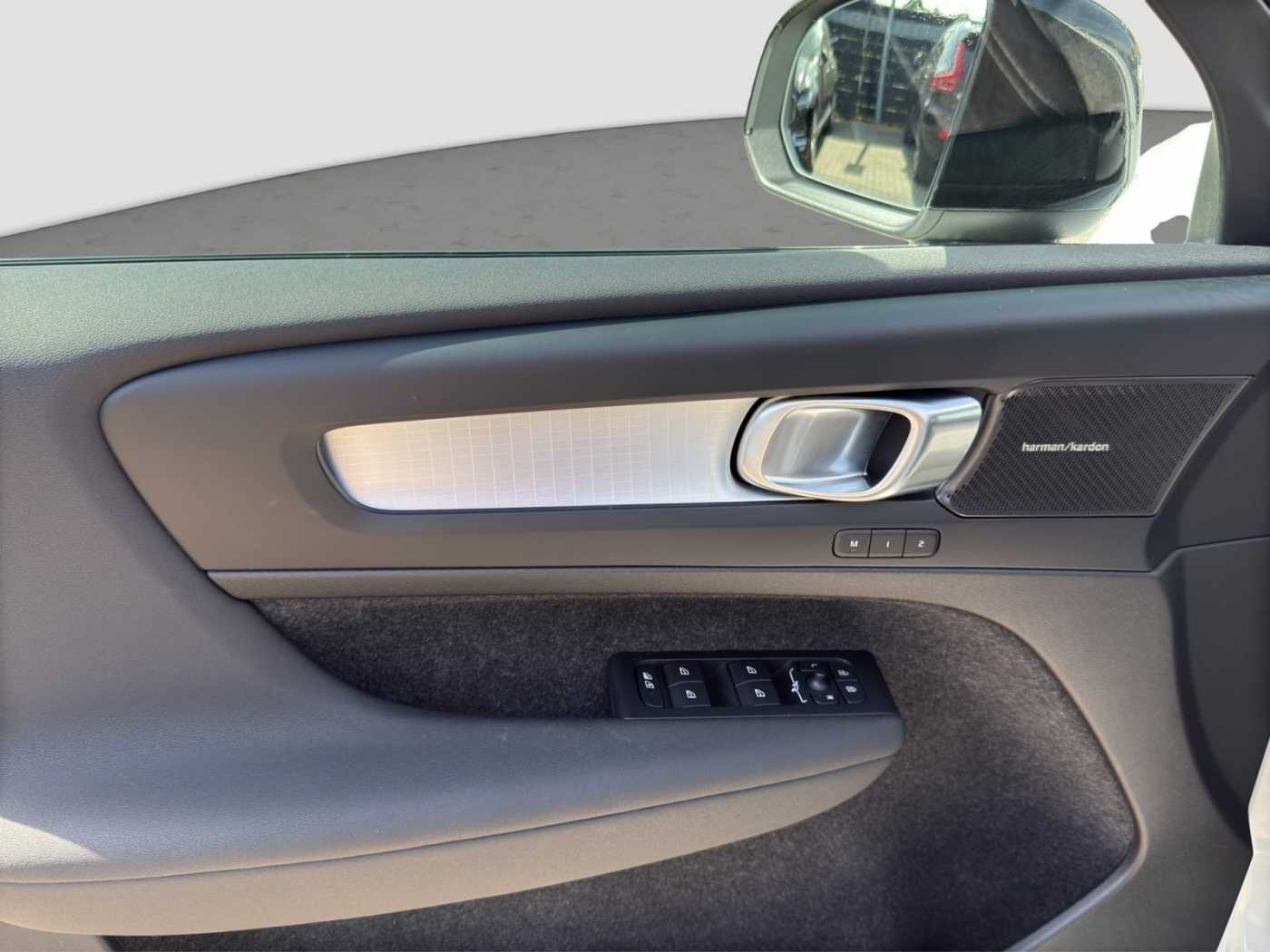 Volvo XC40 – Bild 12
