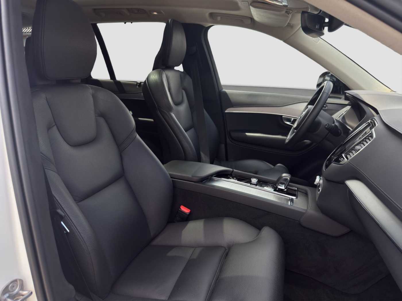 Volvo XC90 – Bild 16