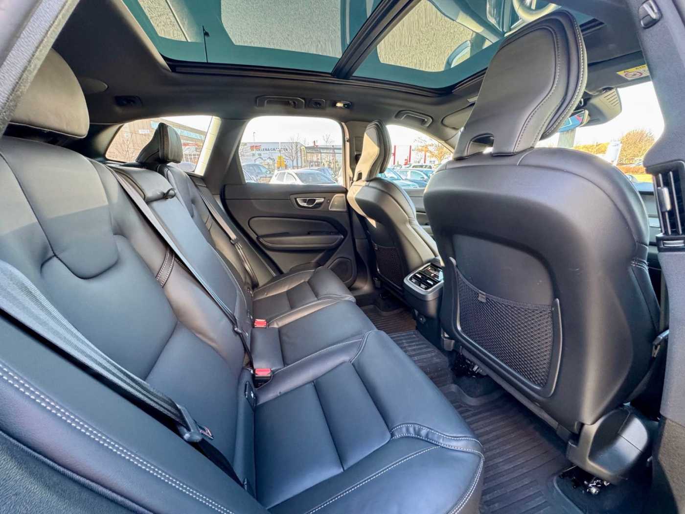 Volvo XC60 – Bild 12