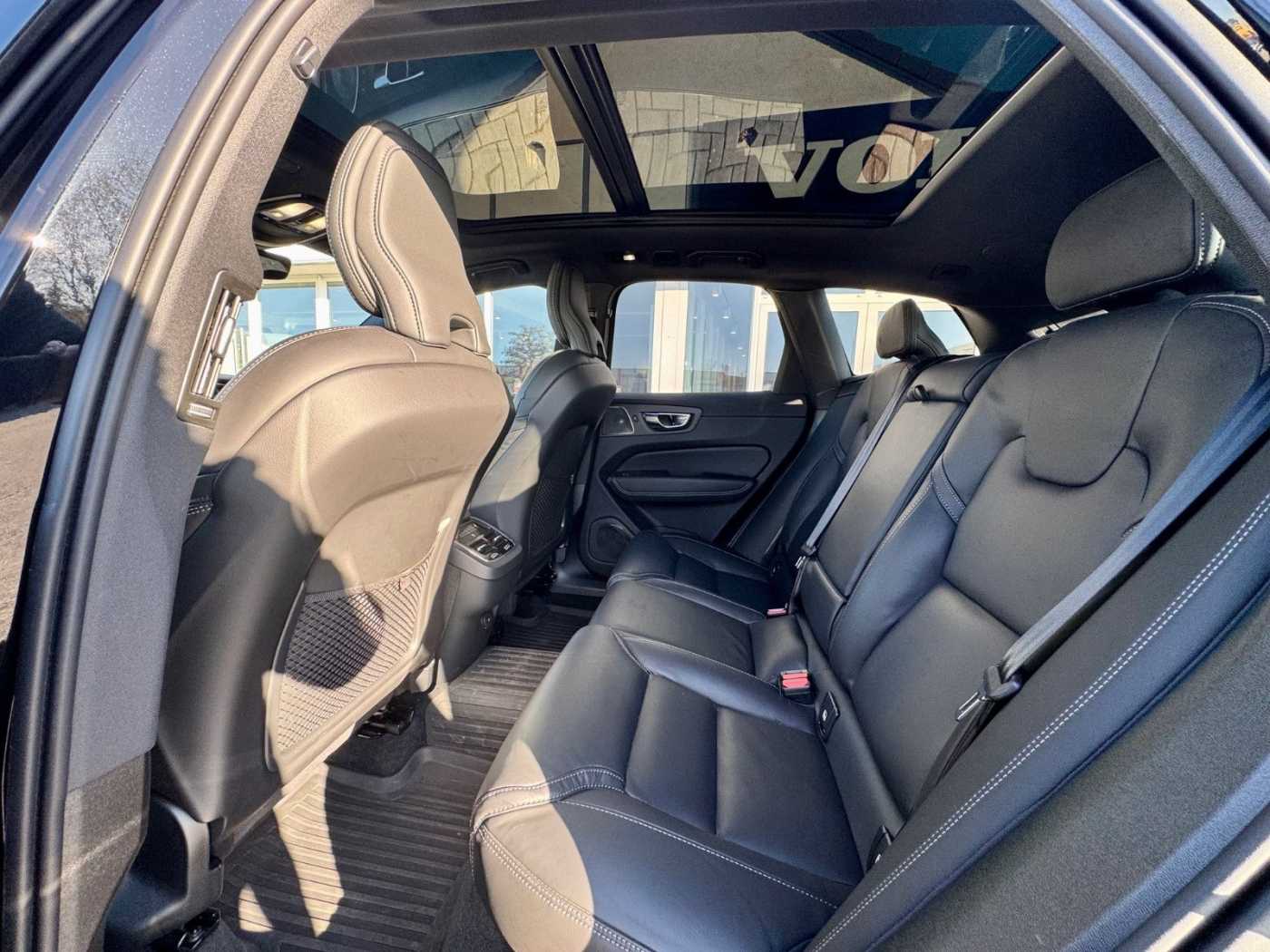 Volvo XC60 – Bild 9