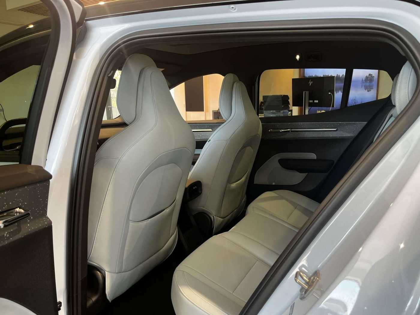 Volvo EX30 – Bild 17