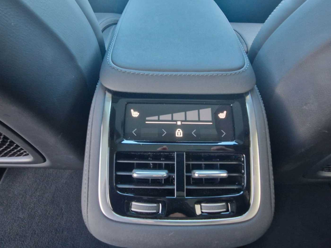 Volvo XC90 – Bild 21