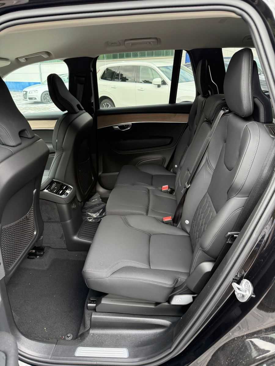 Volvo XC90 – Bild 12