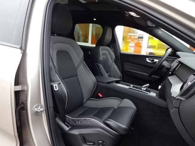 Volvo XC60 – Bild 17