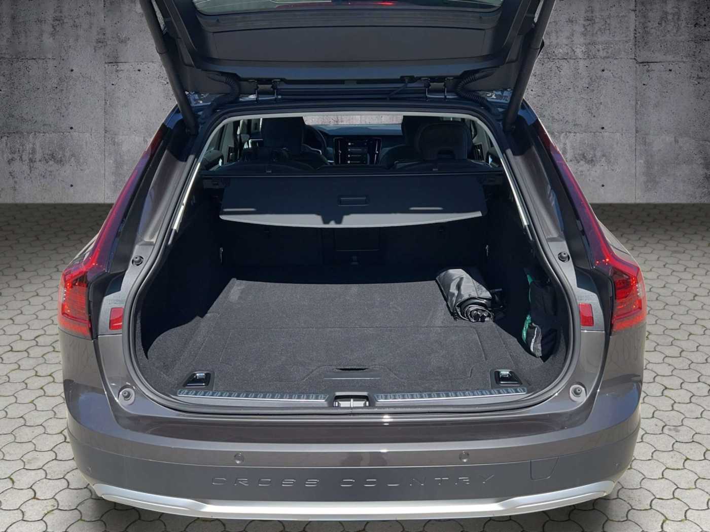 Volvo V90 Cross Country – Bild 13