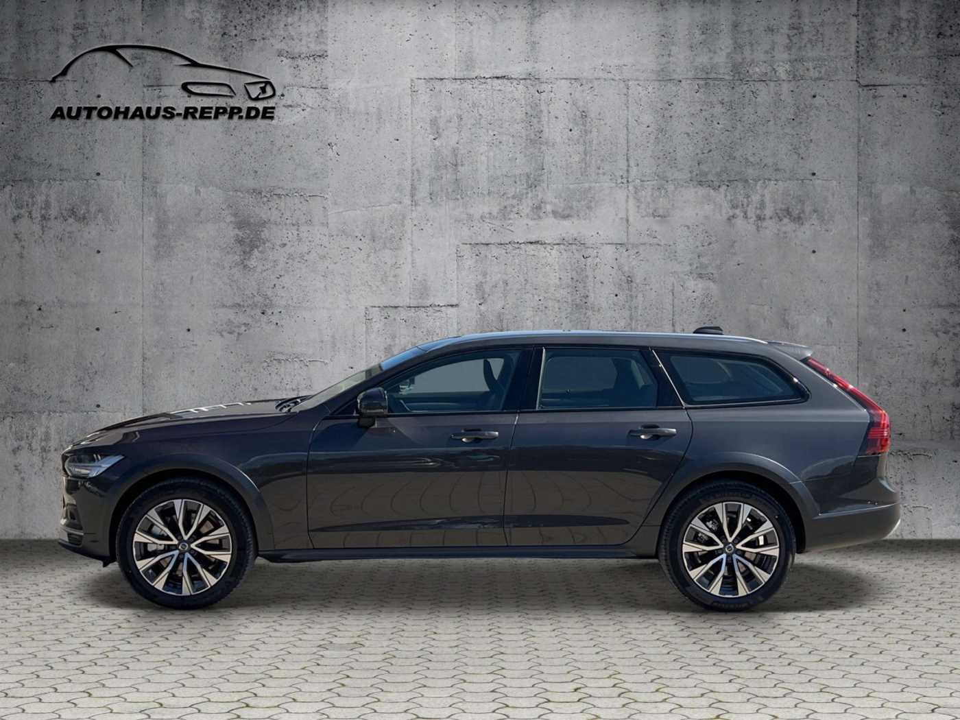 Volvo V90 Cross Country – Bild 3