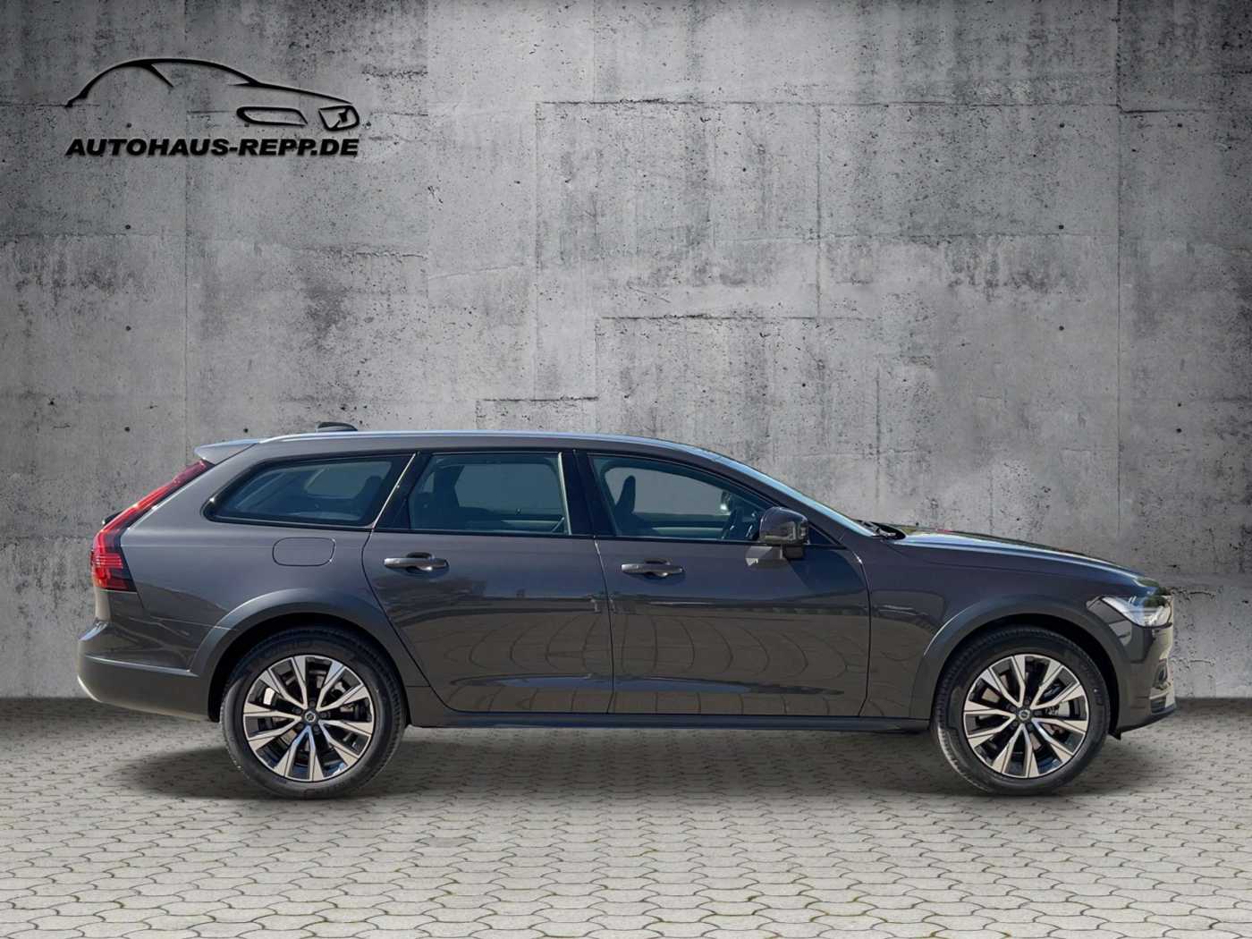 Volvo V90 Cross Country – Bild 7