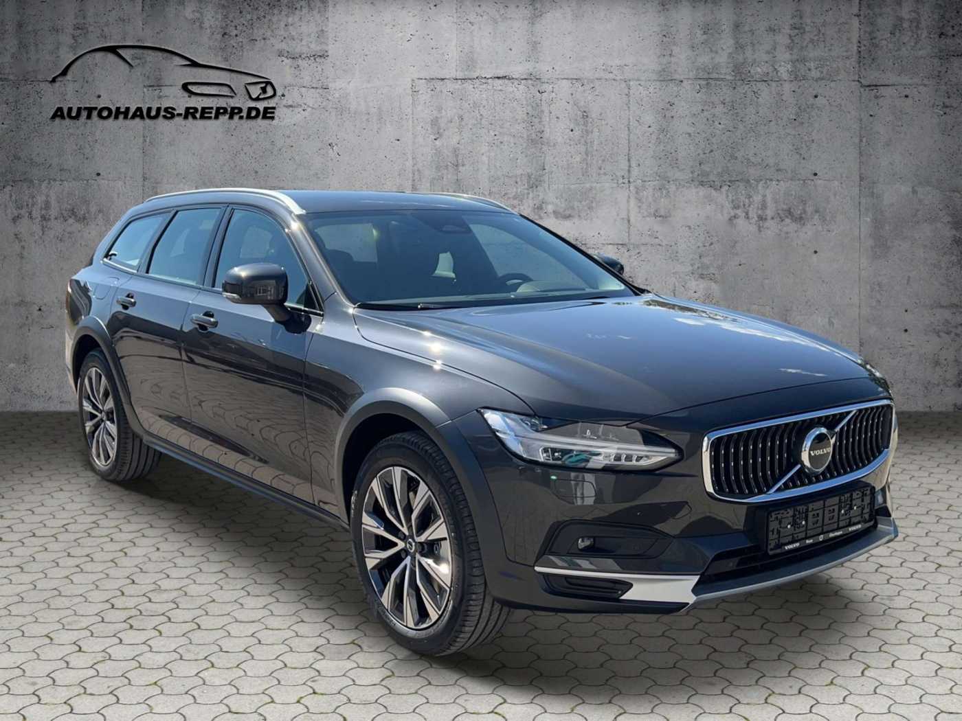 Volvo V90 Cross Country – Bild 8