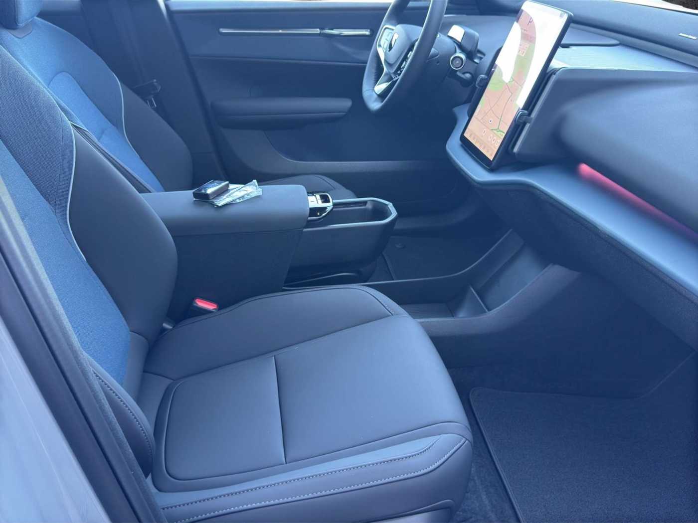 Volvo EX30 – Bild 16