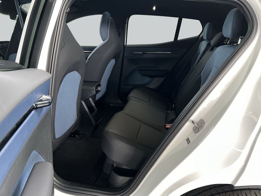 Volvo EX30 – Bild 11