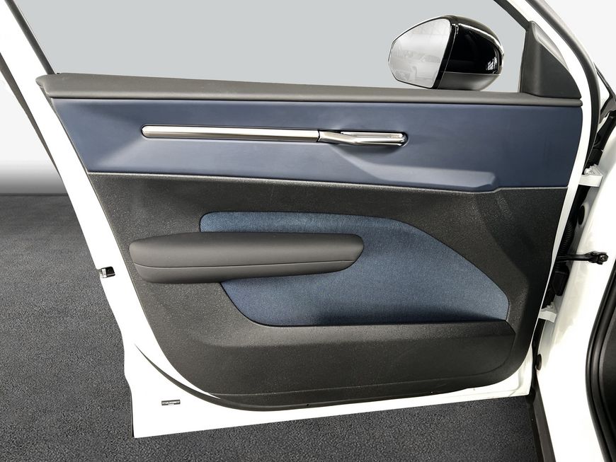 Volvo EX30 – Bild 19