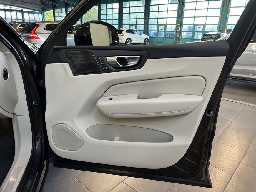 Volvo XC60 – Bild 21