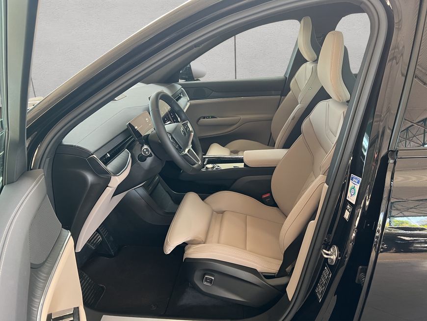 Volvo EX90 – Bild 10