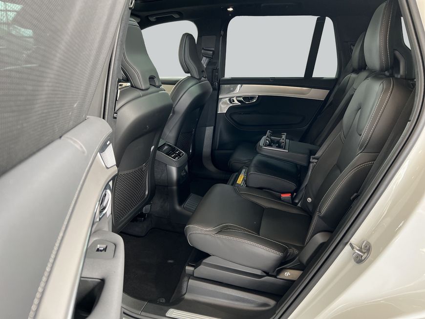 Volvo XC90 – Bild 10
