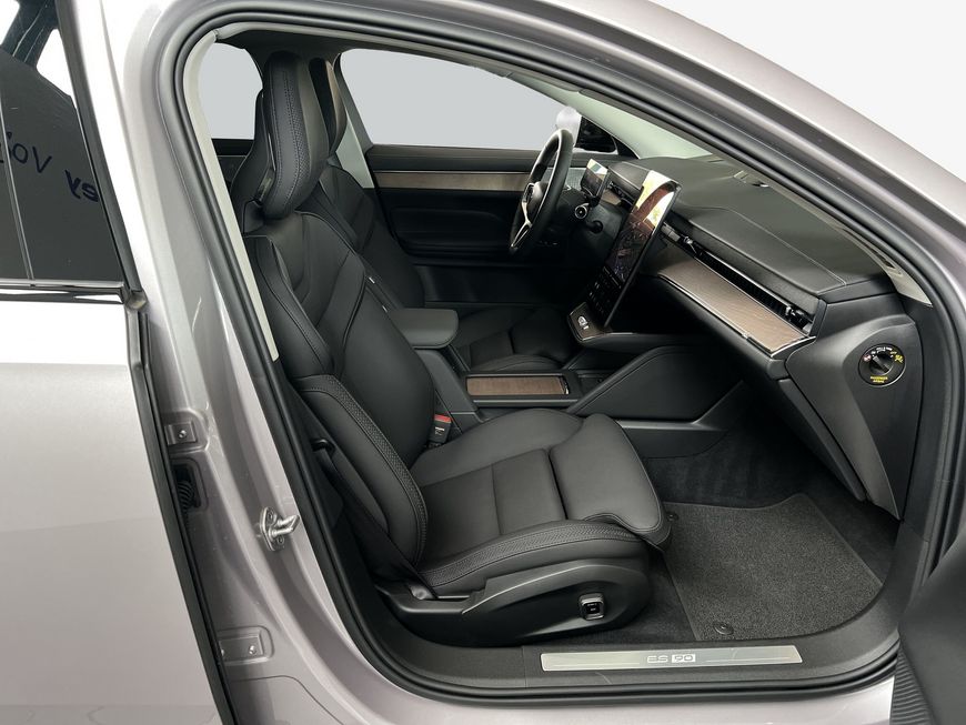 Volvo ES90 – Bild 12
