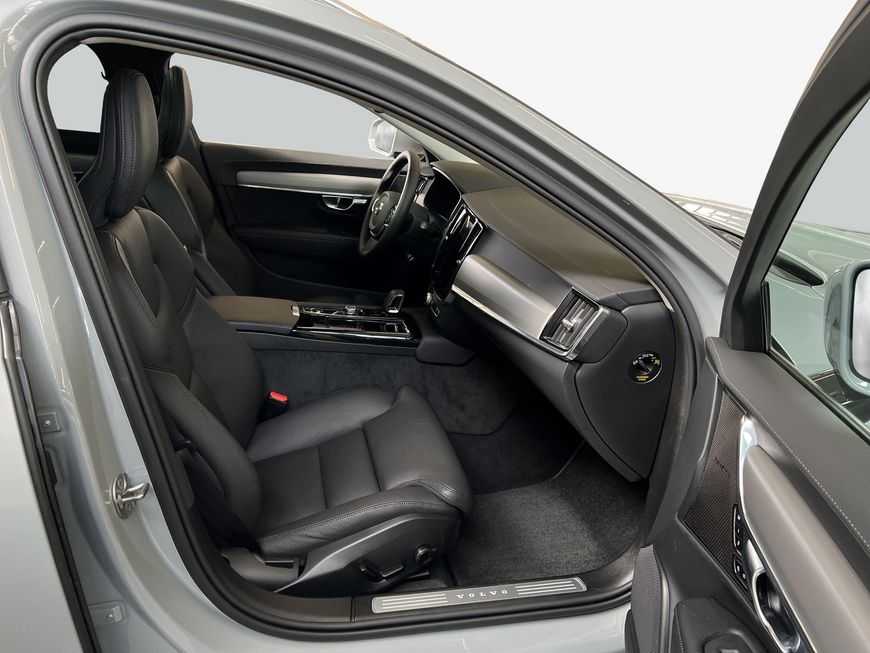 Volvo V90 – Bild 12