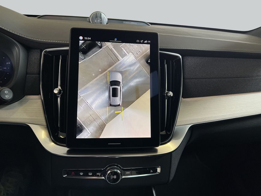 Volvo XC90 – Bild 18