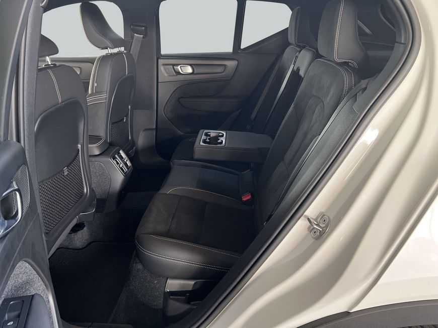 Volvo XC40 Recharge – Bild 11