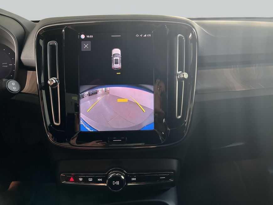 Volvo XC40 Recharge – Bild 18