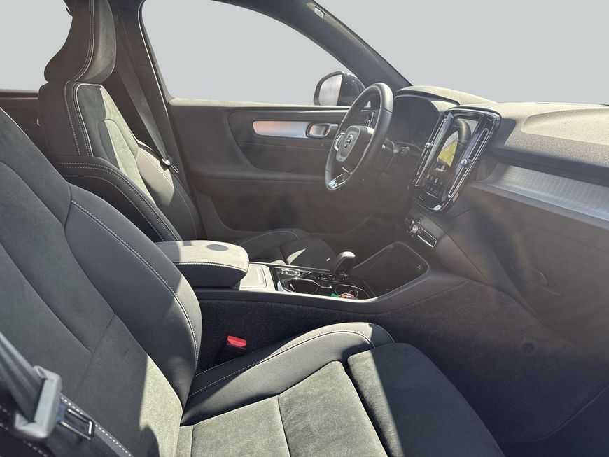 Volvo XC40 – Bild 12