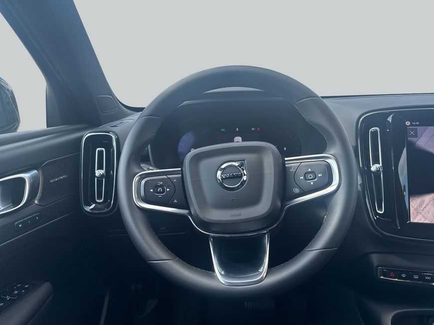 Volvo XC40 – Bild 16