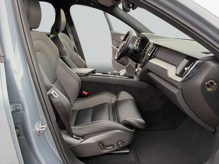 Volvo XC60 – Bild 12