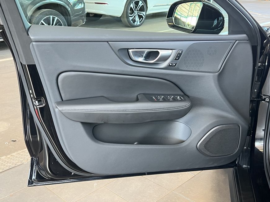 Volvo V60 Cross Country – Bild 16