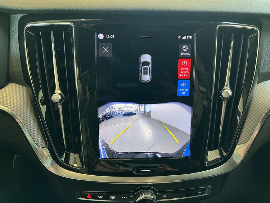 Volvo V60 Cross Country – Bild 23