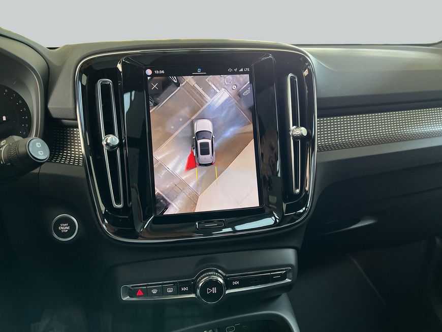 Volvo XC40 – Bild 18