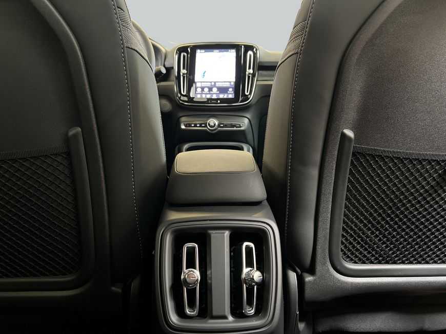 Volvo C40 Recharge – Bild 14