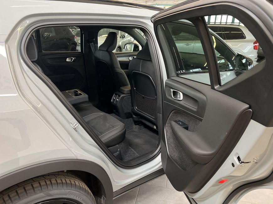 Volvo EX40 – Bild 21