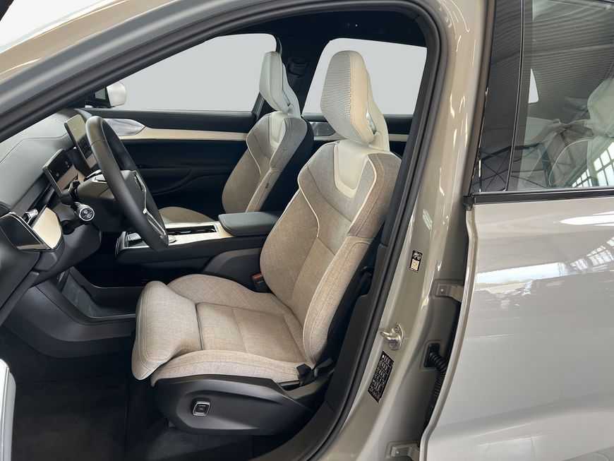 Volvo EX90 – Bild 10