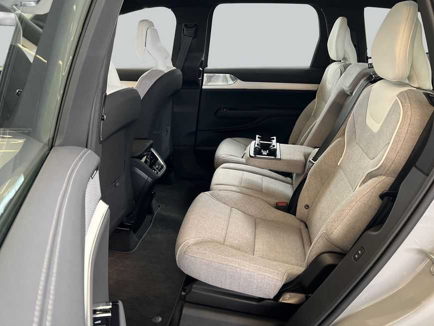 Volvo EX90 – Bild 11