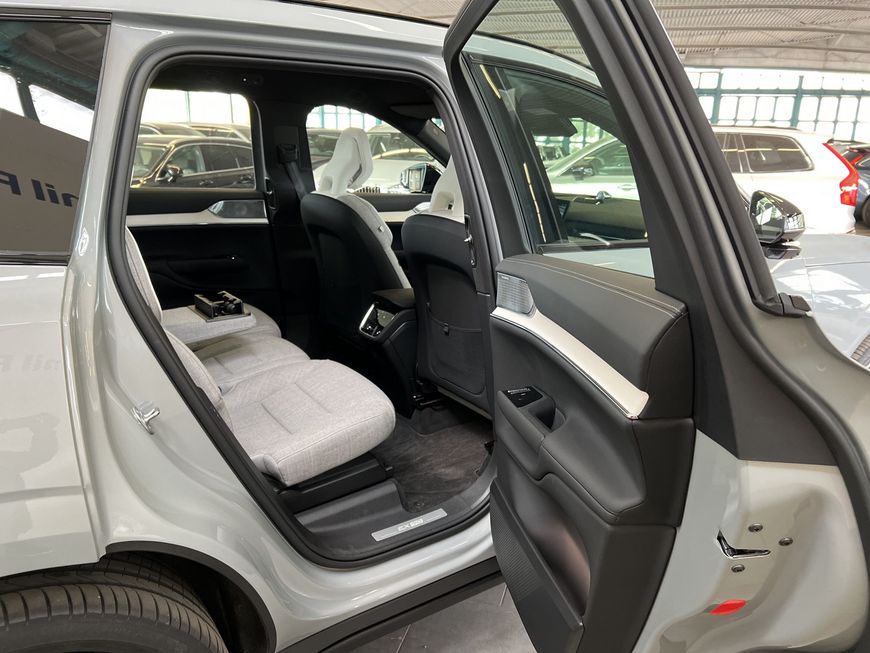 Volvo EX90 – Bild 21