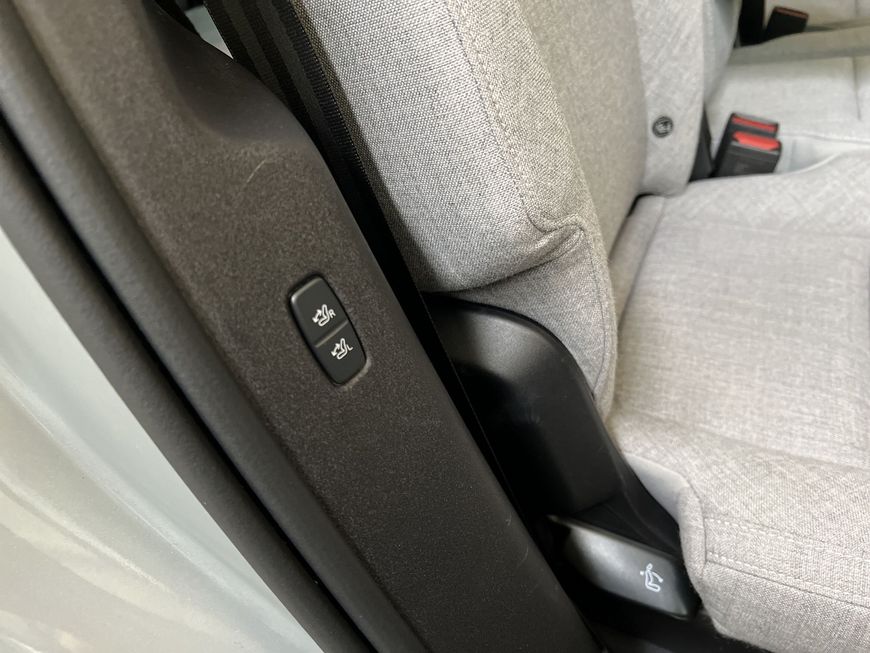 Volvo EX90 – Bild 23