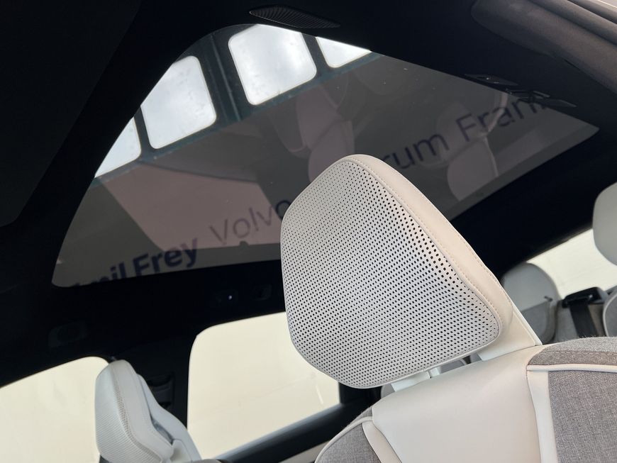 Volvo EX90 – Bild 25