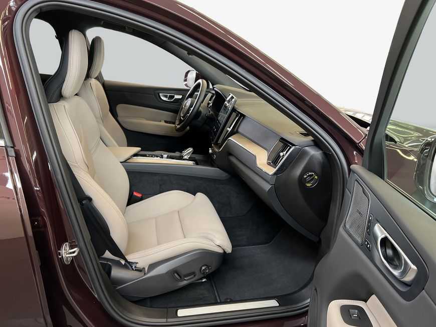 Volvo XC60 – Bild 12