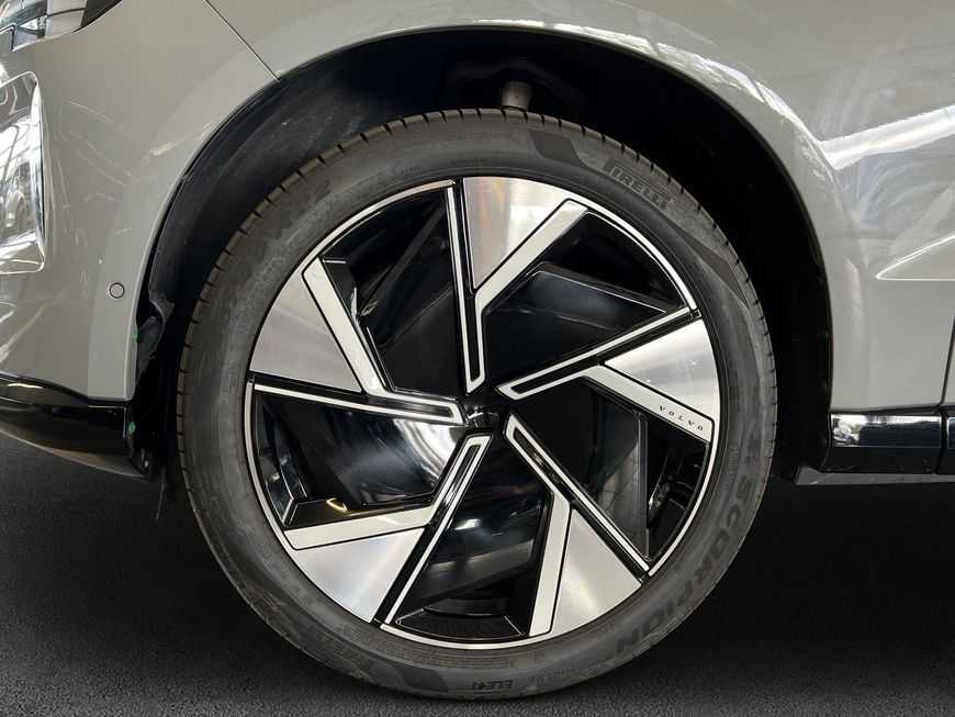 Volvo EX90 – Bild 7