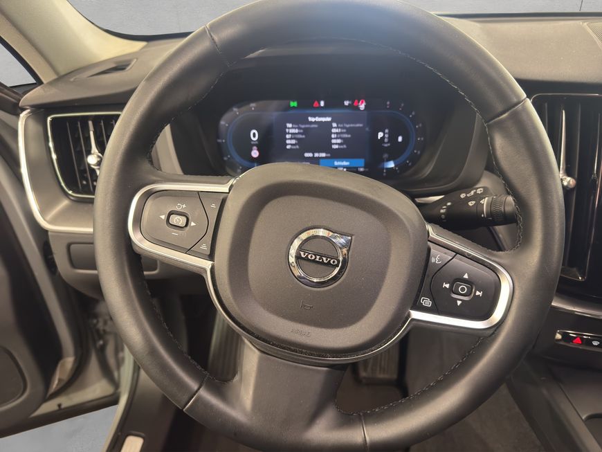 Volvo XC60 – Bild 9