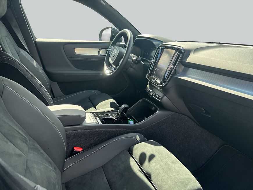 Volvo XC40 – Bild 12