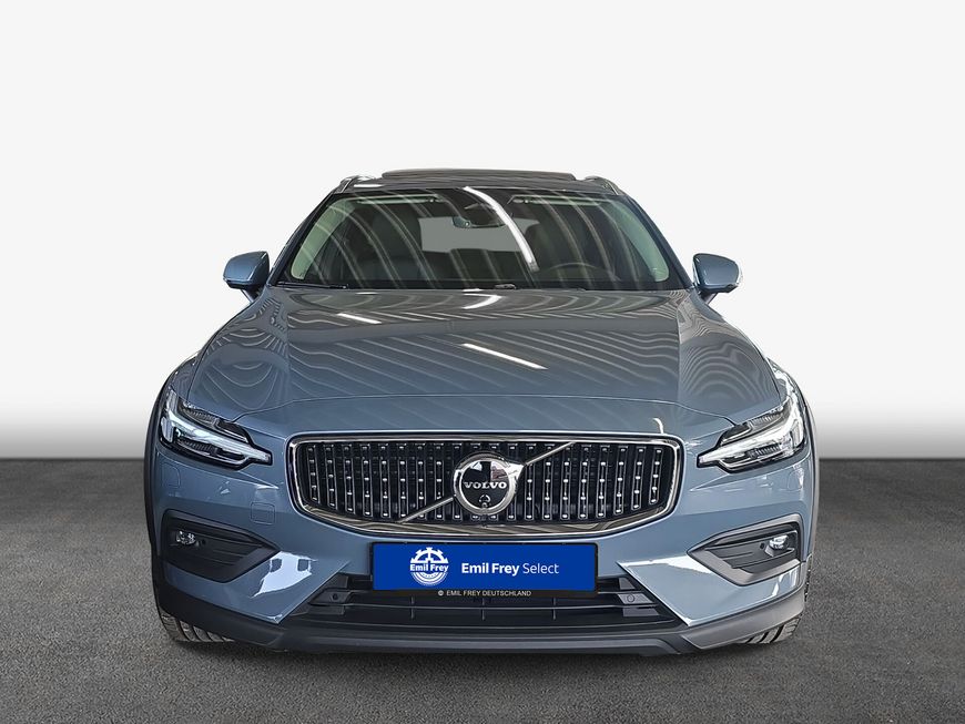 Volvo V60 Cross Country – Bild 3