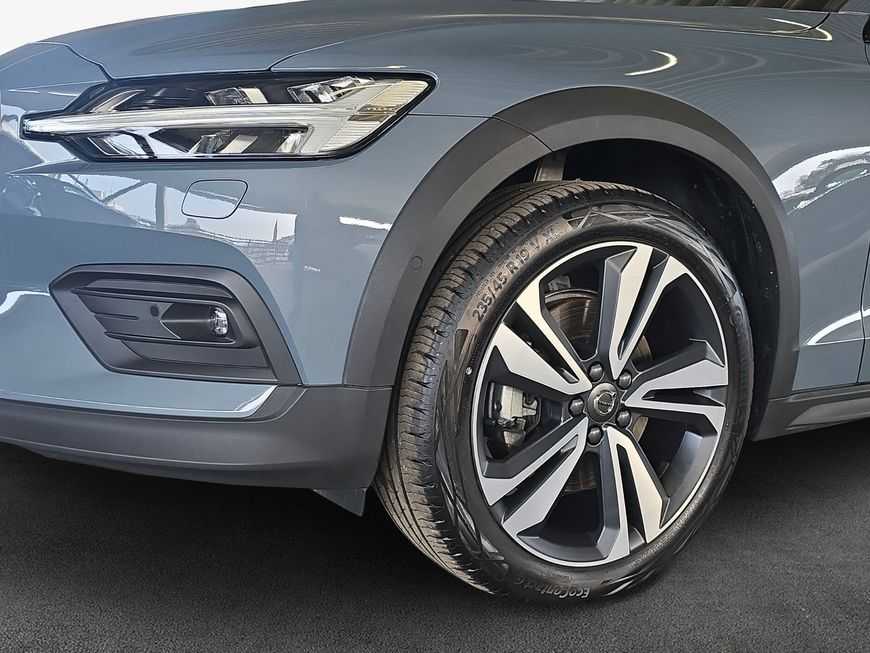 Volvo V60 Cross Country – Bild 5