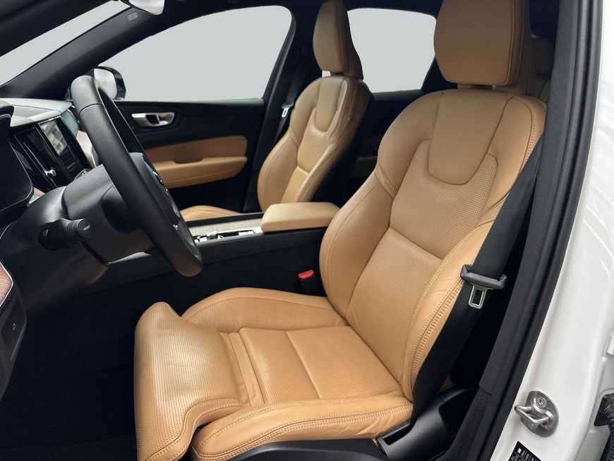 Volvo XC60 – Bild 10