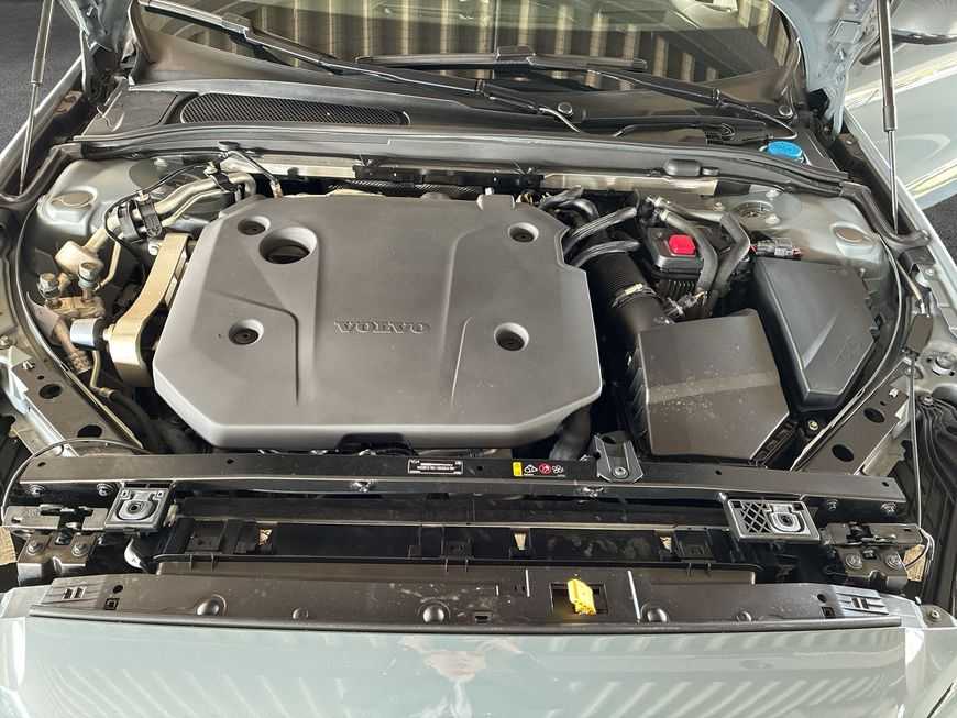 Volvo V60 Cross Country – Bild 10