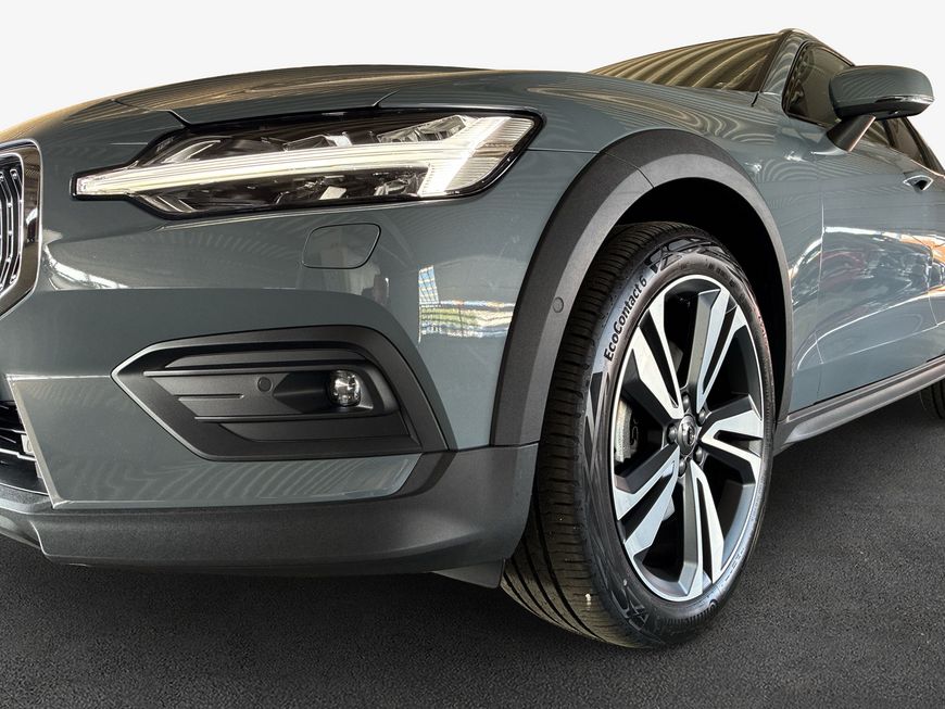 Volvo V60 Cross Country – Bild 12