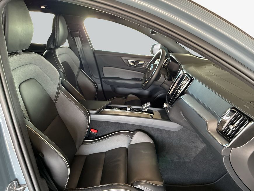 Volvo V60 Cross Country – Bild 3