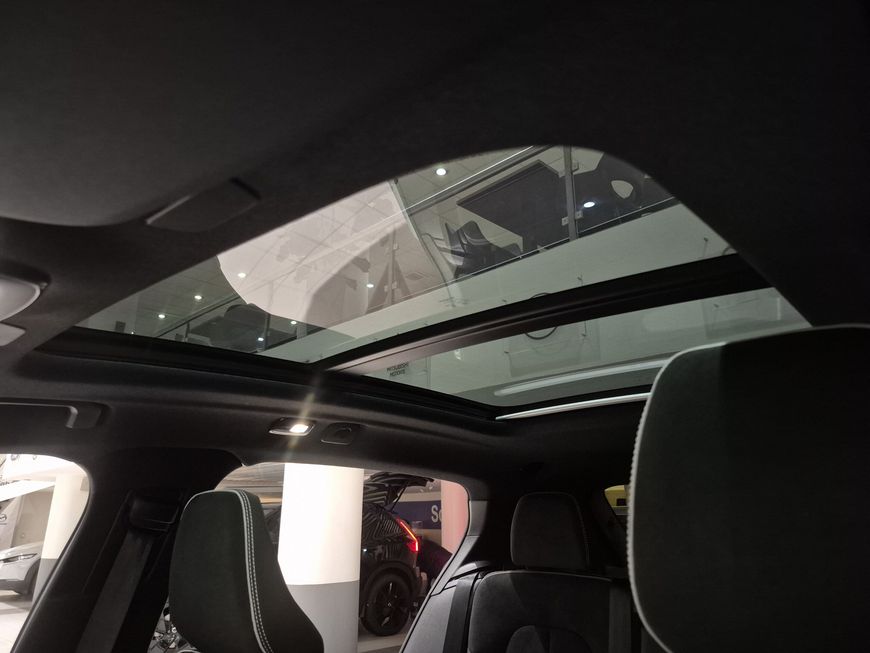 Volvo EX40 – Bild 16